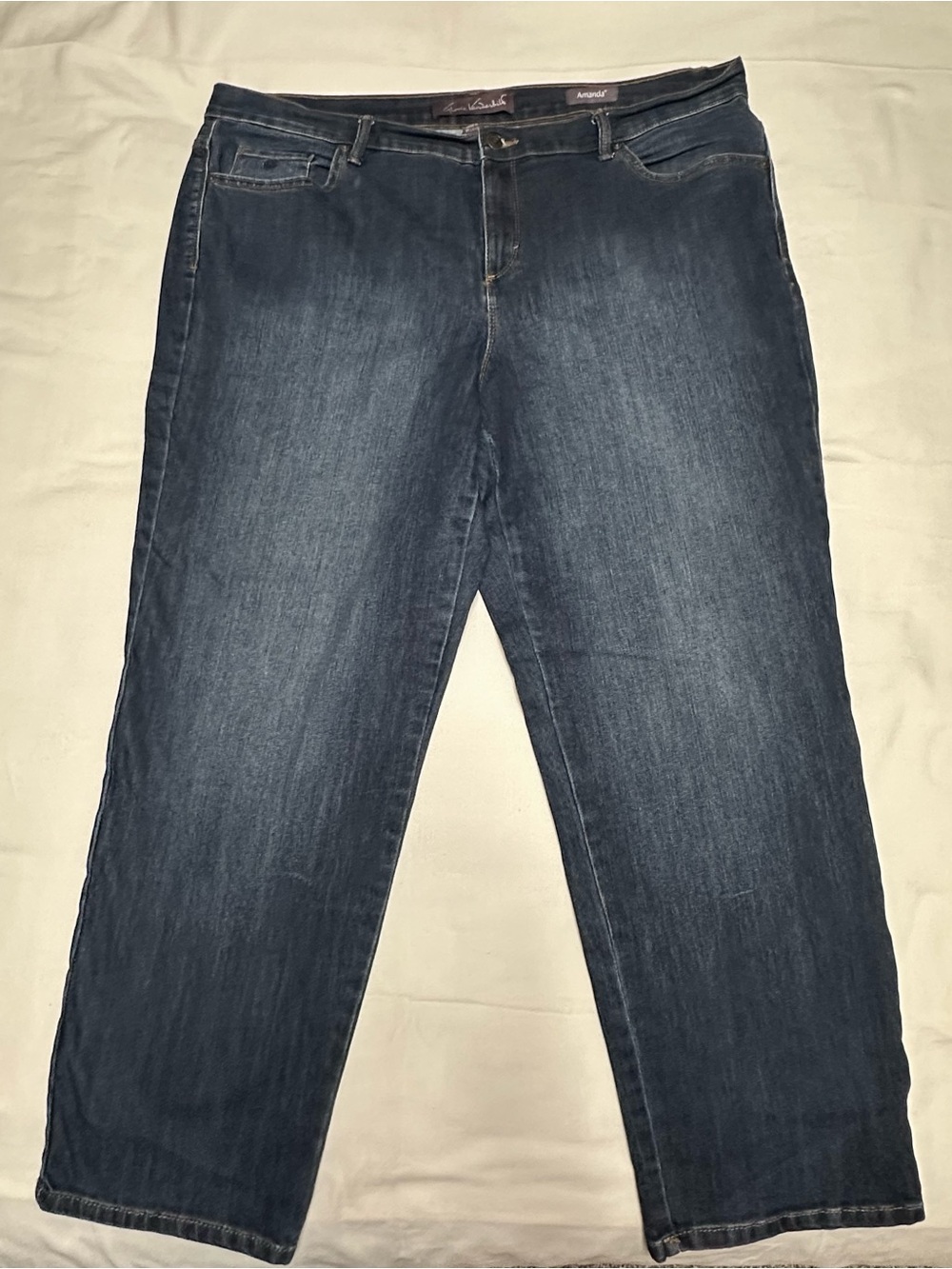 Gloria Vanderbilt Women’s Dark Wash Relaxed Jeans